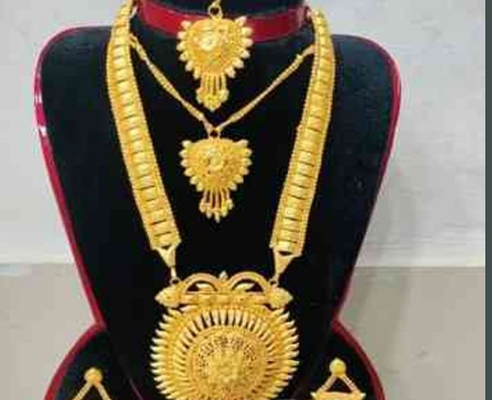 Sita har coated with gold